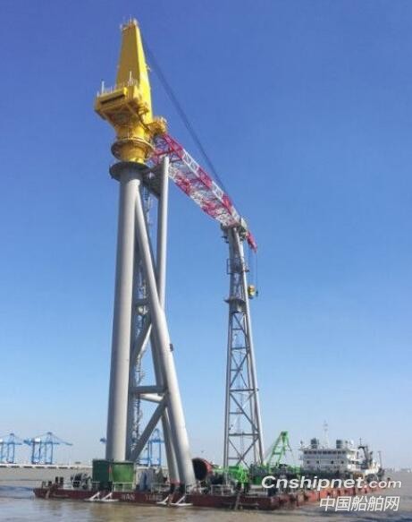 振华海工250吨起重机“海洋66#”交付