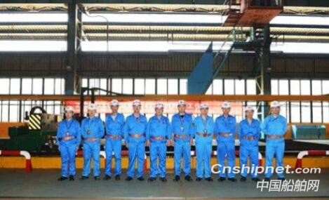江南造船22000箱集装箱船系列首制船正式开工