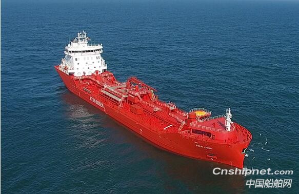 口岸船舶首制1.75万吨化学品船圆满完成海试