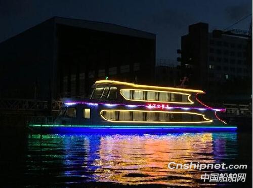 国内第一艘全铝合金纯电动旅游观光船胜利交付