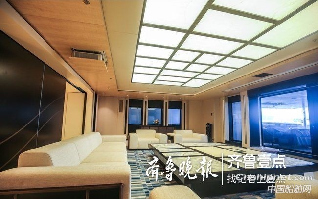 中集来福士超级游艇Illusion Plus开始首航