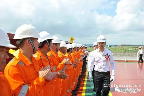 扬子江船业第四艘40万吨超大型矿砂船