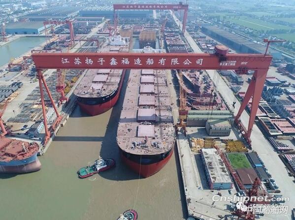 扬子江船业第四艘40万吨超大型矿砂船