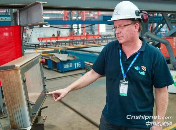 中航鼎衡17500吨化学品船4#船如期开工