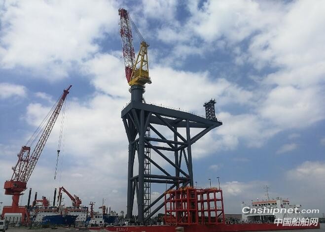 华南船舶机械 “海洋风电52”起重安装船顺利交付