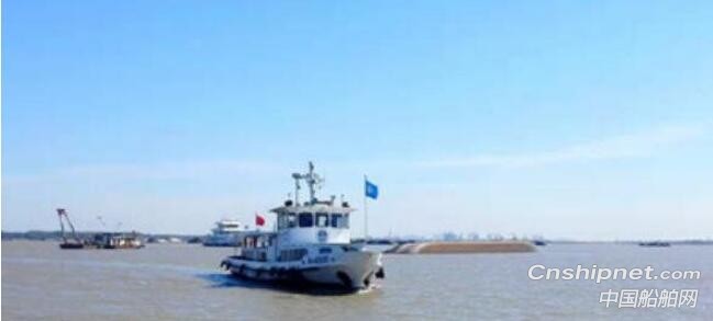 长江镇江水域多船相撞，5人获救4人失踪