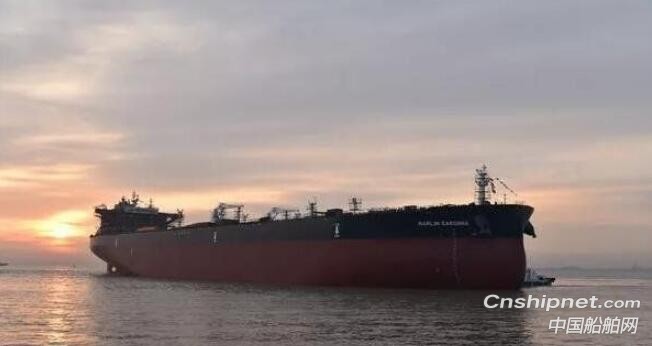 新时代造船2艘158000吨油船顺利下水