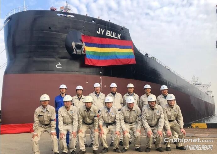 中船澄西8号8.2万吨散货船