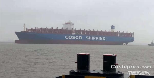 沪东中华造船4艘13500集装箱系列船相继完成重要节点