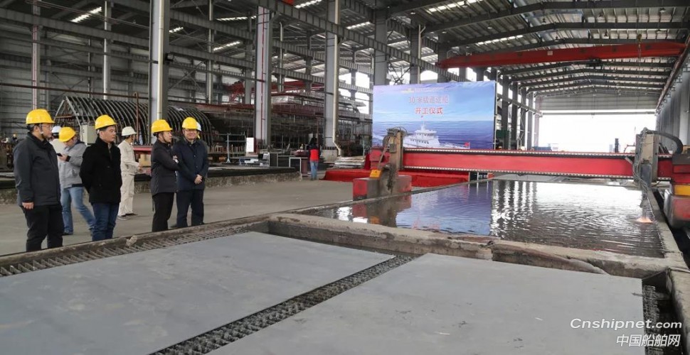 江龙船艇30米级巡逻船开工