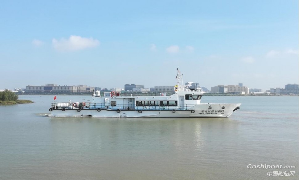 江龙船艇29米交通工作船“深自然保护003”顺利交付