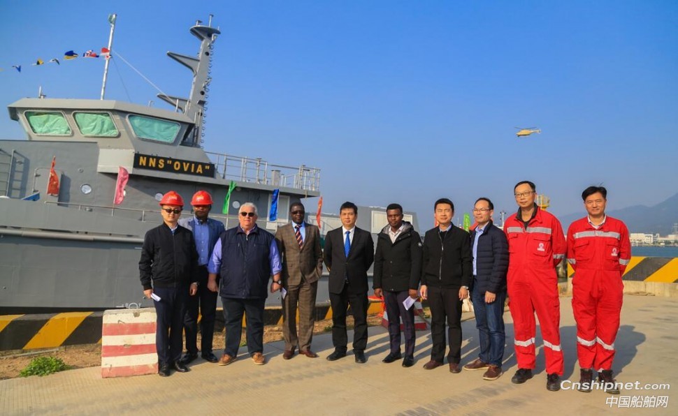 江龙船艇尼日利亚38.8米高速铝合金巡逻艇1号船命名下水