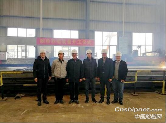 福宁船舶重工省内首制智能环保型鲍鱼养殖平台顺利开工