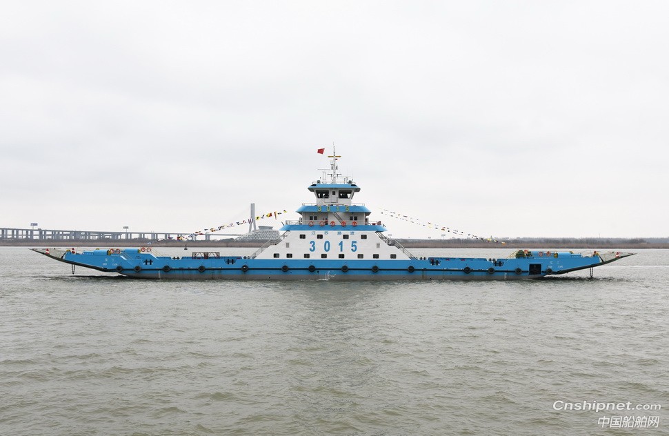 镇江船厂顺利交付60m车客渡船