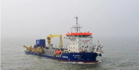 振华重工6500方耙吸式挖泥船“航浚6008”海试