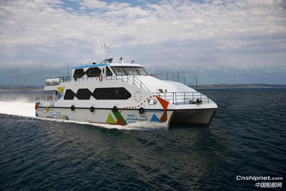 江龙船艇获3艘多功能绿色环保旅游客船订单