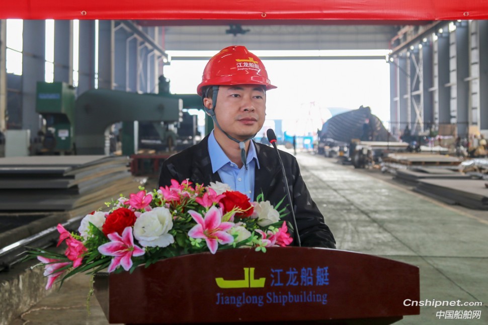 江龙船艇重庆消防总队39.2米消防指挥船正式开工
