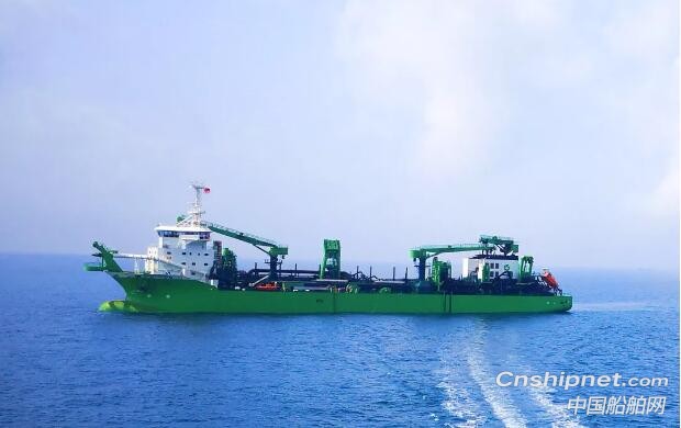 广东中远海运重工首艘深水耙吸式挖泥船成功交付