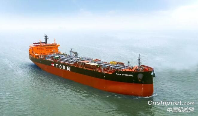 广船国际5万吨成品油轮“汤姆 力量”号命名