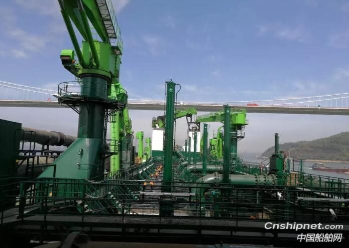 广东中远海运重工首制15000立方米耙吸式挖泥船