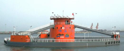 京鲁船业半潜式大型智能网箱平台“佳益178”顺利交付