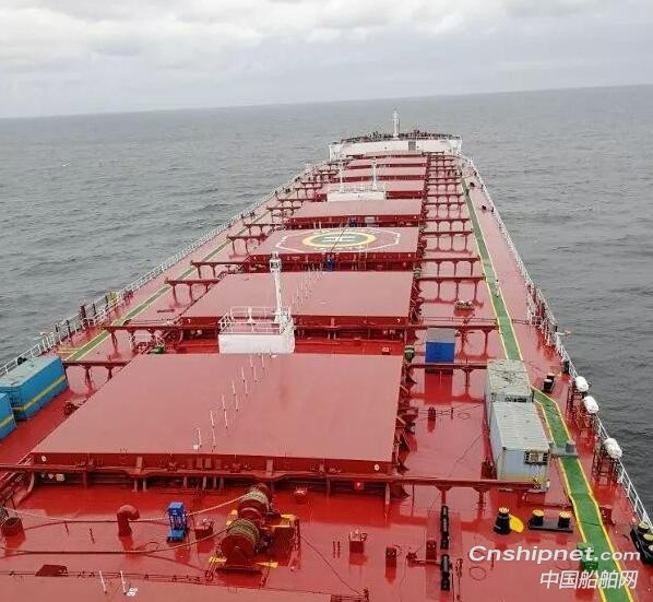 外高桥造船第二艘18万吨散货船H1461船完成海试