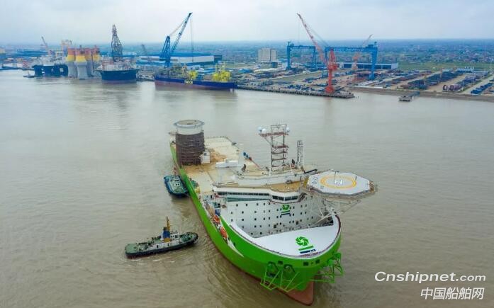 启东中远海运海工风电安装船N829出海试航