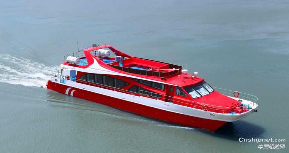 江龙船艇获维多利亚港12艘高性能观光客船设计建造合同