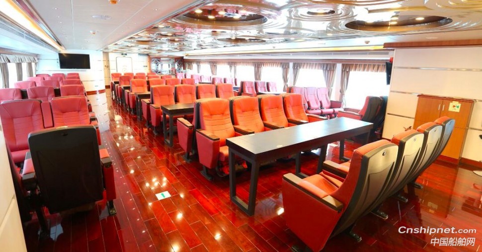 江龙船艇2艘精品旅游休闲船艇首航