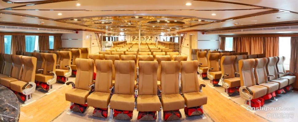 江龙船艇2艘精品旅游休闲船艇首航