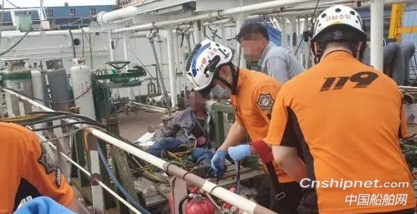 韩国一船厂突发爆炸,致2名中国工人重伤