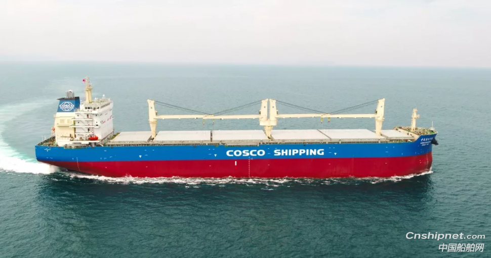 大连中远海运重工6.2万吨多用途纸浆船4号船顺利完成试航