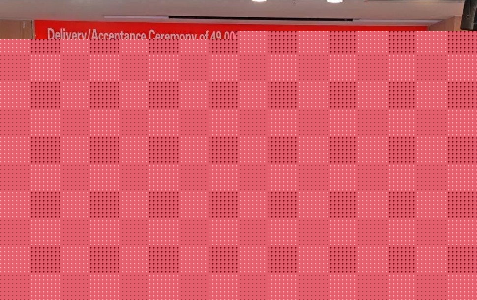 沪东中华第一艘49000吨双相不锈钢化学品船签字交付