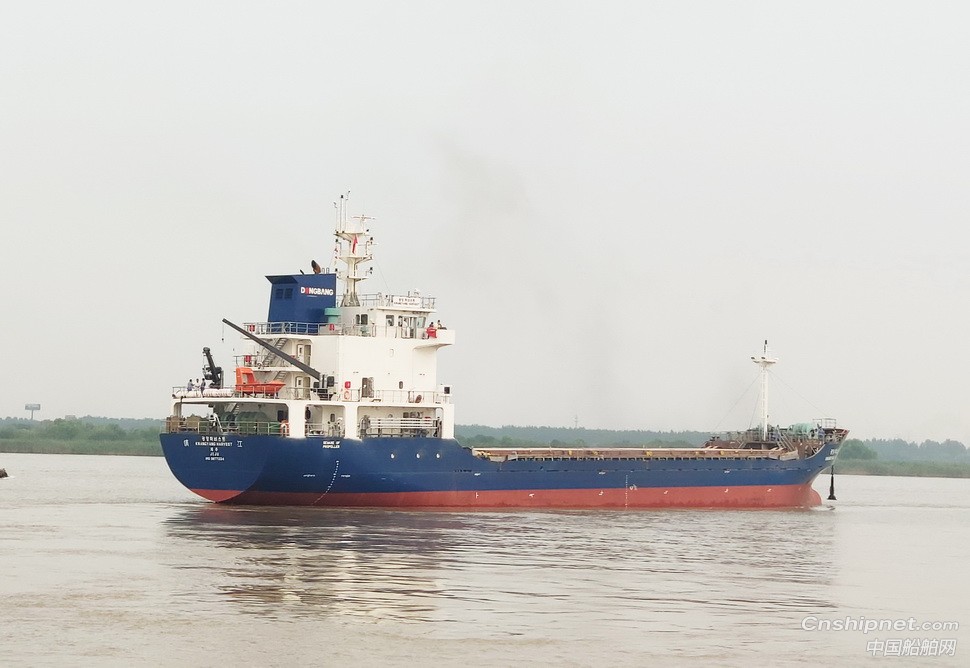 镇江船厂一天实现六大生产节点