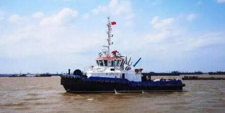 无锡红旗船厂32米全回转拖轮顺利交付