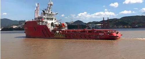 东南造船同时交付2艘65M海洋支持船