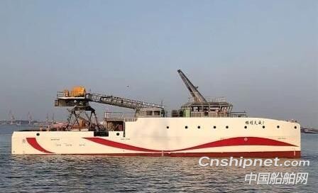 江苏大洋海洋装备50M风电运维船接水