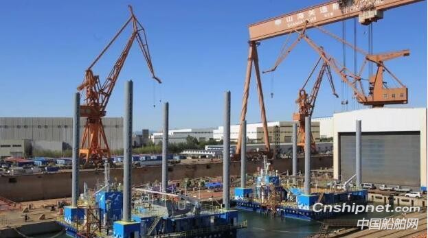 山船重工2座海上休闲渔业平台成功交付