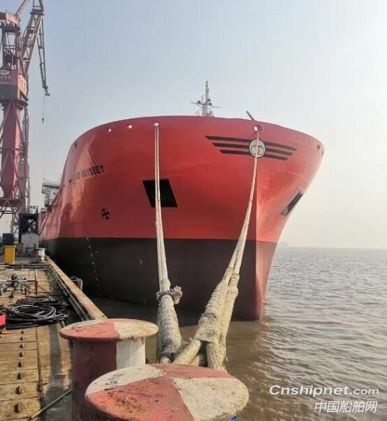 沪东中华49000吨化学品船3号船完成试航