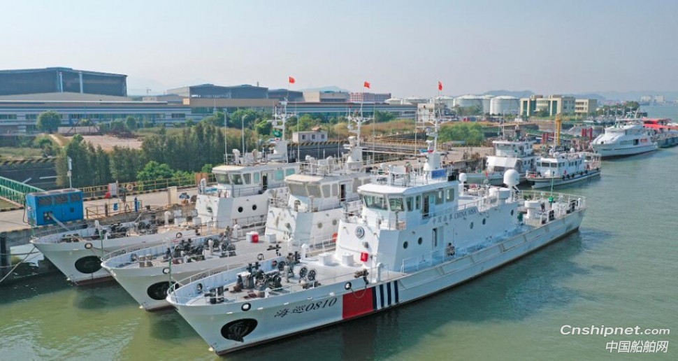 交船繁忙季:江龙船艇又有两艘高性能公务执法船启程交付！