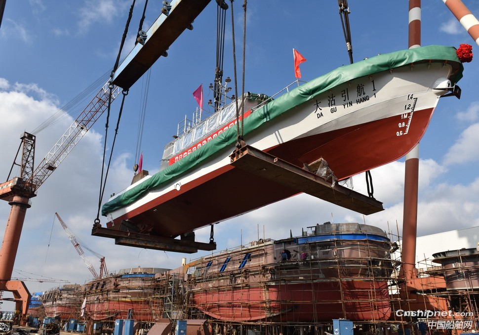 镇江船厂两天实现三大生产节点