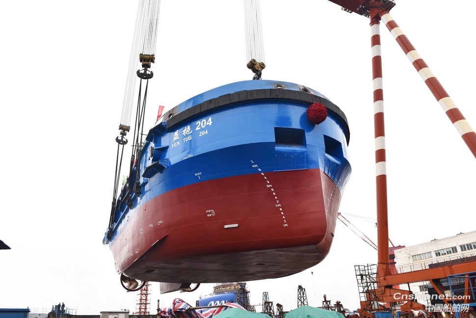 镇江船厂批量建造的系列工作船第8艘顺利下水