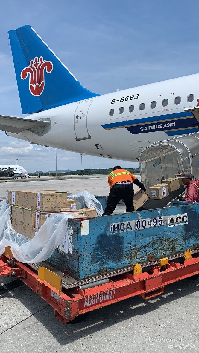 招商轮船全力以赴筹集物资,支援湖北