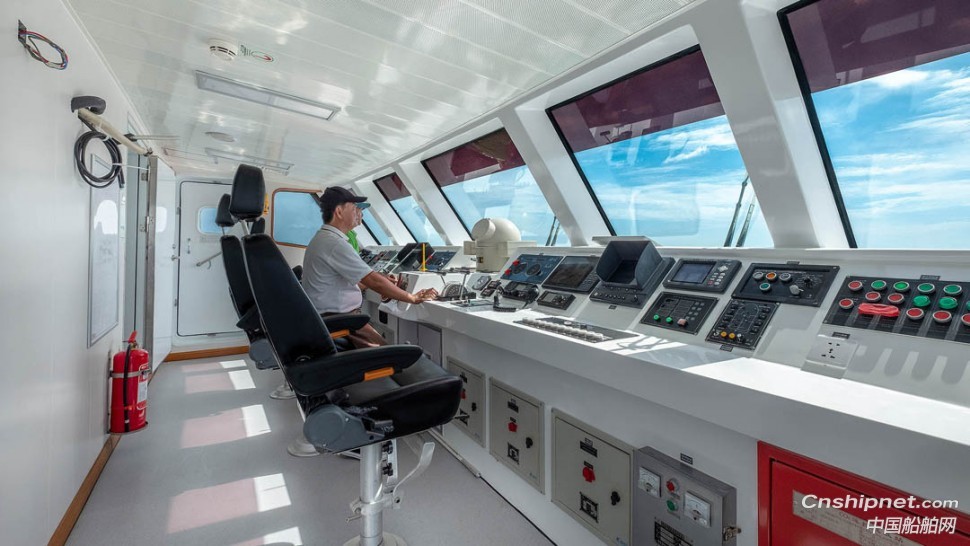 江龙船艇获菲律宾双体高速客船建造订单