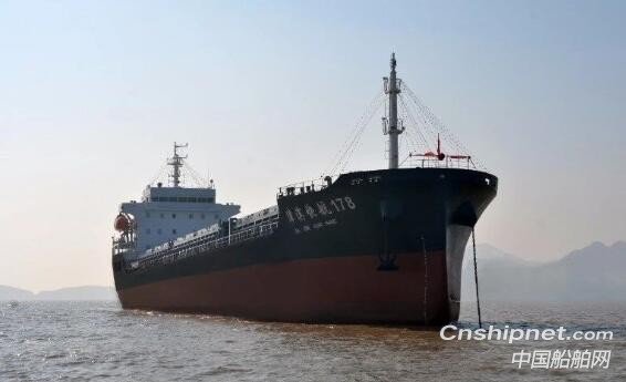 杭州现代船舶自主研发的11000吨级系列多用途货船顺利交付