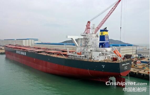 青岛造船厂20.6万吨散货船2#船开始海试