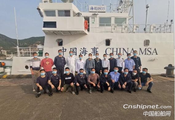 黄埔文冲60米B型海事巡逻船“海巡0935”船离厂