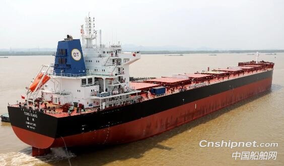 金陵船舶第七艘82000吨散货船顺利完成海试