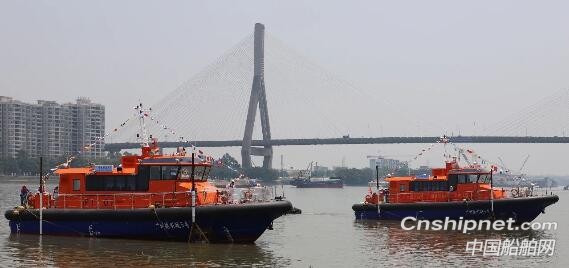 英辉南方2艘全铝合金单体高速工作船顺利下水