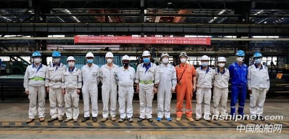 舟山中远海运重工11.3万吨油轮N756开工